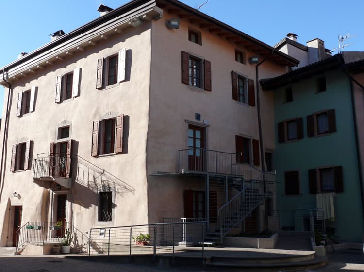 Edificio residenziale a Costruzioni Dallapè Srl a Canonica Vezzano.