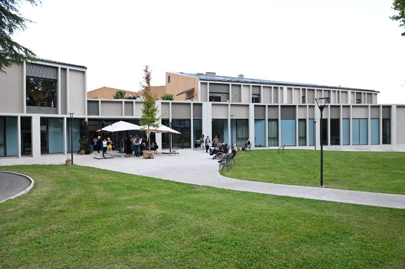 Costruzioni Dallapè Srl edificio moderno a Riva del Garda.