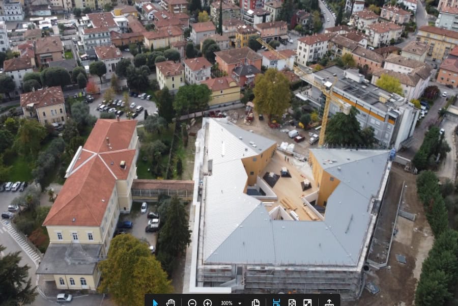 Costruzioni Dallapè Srl, edificio in costruzione a Riva del Garda.