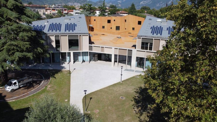 Costruzioni Dallapè Srl edificio moderno a Riva del Garda.